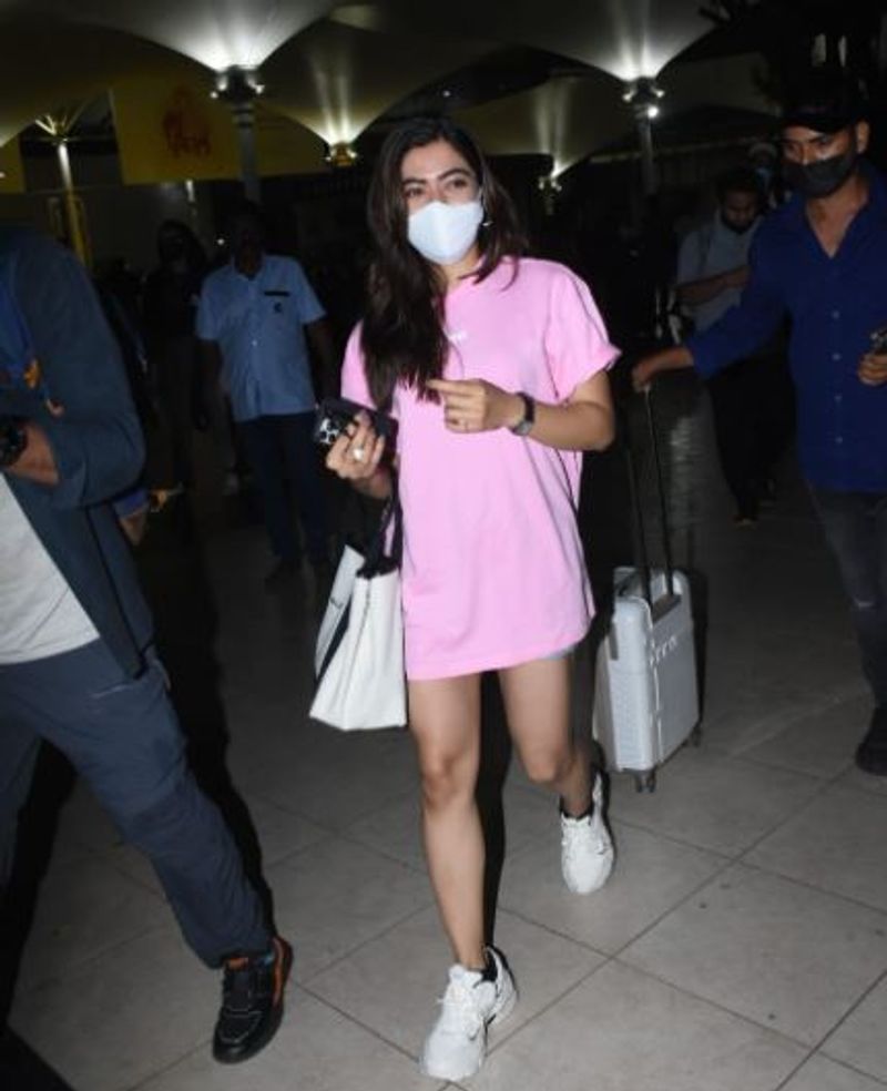Rashmika Mandanna airport pics are so hot