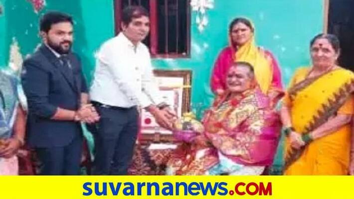 Vijayanagara District Administration Felicitated to Manjamma Jogathi grg Vijayanagara District Administration Felicitated to Manjamma Jogathi grg