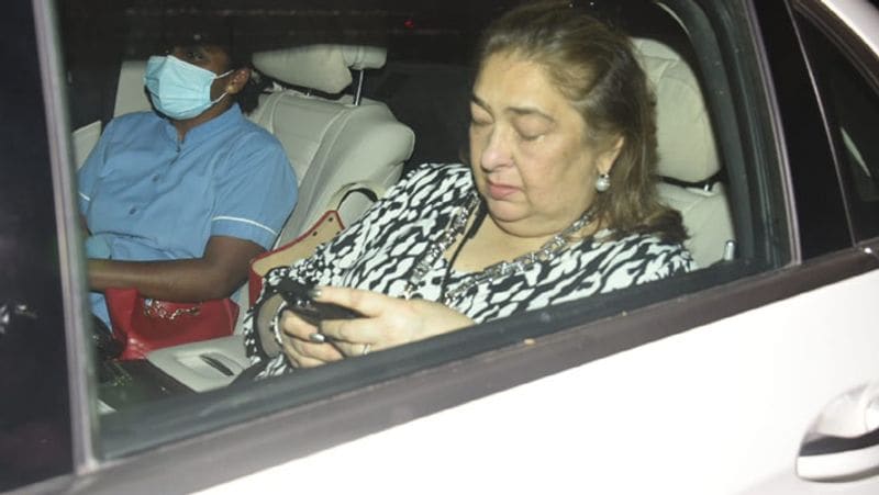 neelam kothari father prayer meet, neetu singh ekta kapoor and these bollywood celebs attend KPJ