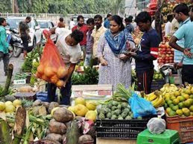 india inflation : Inflation hurt rich more than poor in FY22, says Finance Ministry