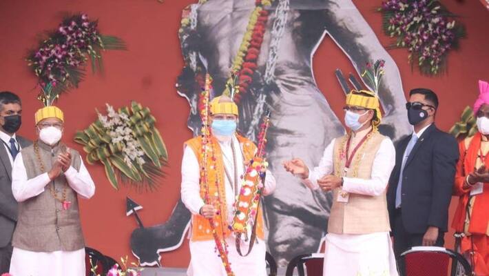 after Independence no one gave priority to tribal society says modi bmm after Independence no one gave priority to tribal society says modi bmm