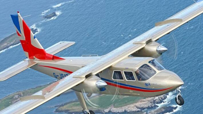 11 year girl survives Michigan plane crash 11 year girl survives Michigan plane crash