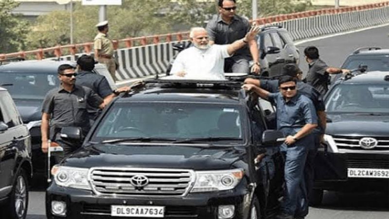 PM Modi travels in Bhopal in Toyota Land Cruiser twice the speed of superfast train, 360 degree view,auto news