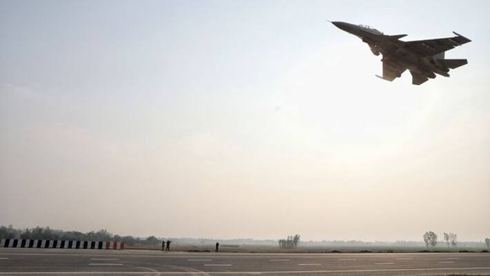 Prime Minister Narendra Modi Purvanchal Expressway Air strip Indian Air Force Prime Minister Narendra Modi Purvanchal Expressway Air strip Indian Air Force