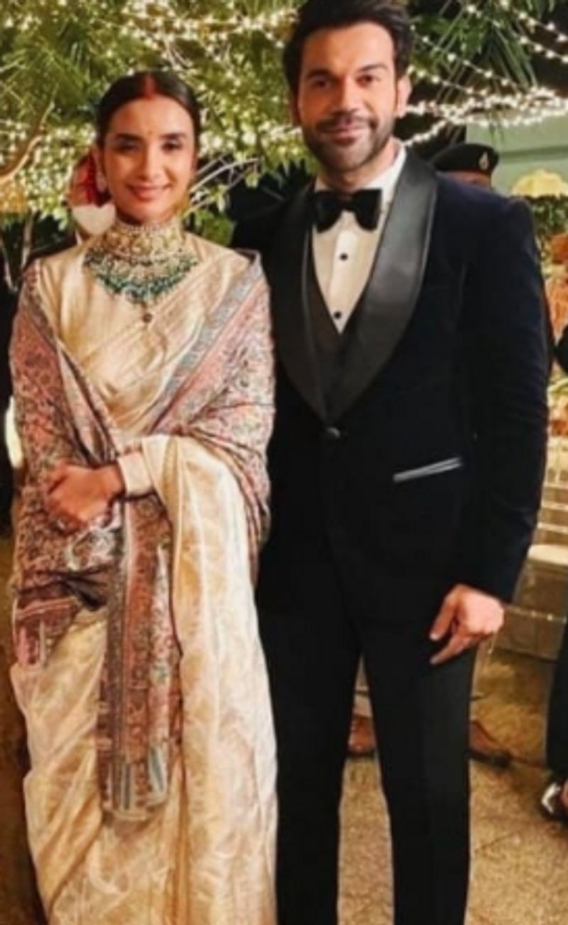 Patralekhaas Bridal Lehenga Has These Bengali Words Inscribed For Rajkummar Rao dpl