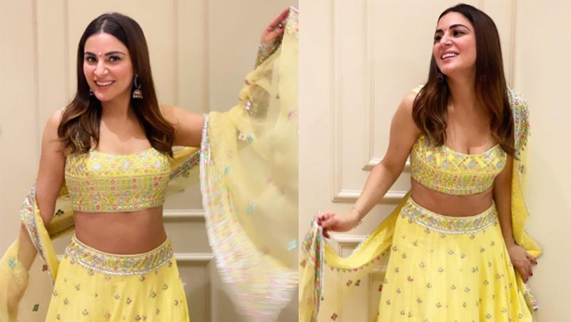 kundali bhagya actress shraddha arya mehandi ceremony and she flaunts engagement ring kpg