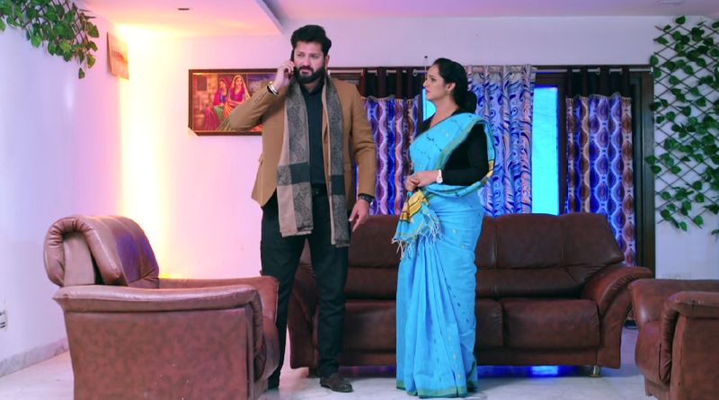 Mahindra and Jagathi get worried about Vasudhara in todays guppedantha Manasu serial