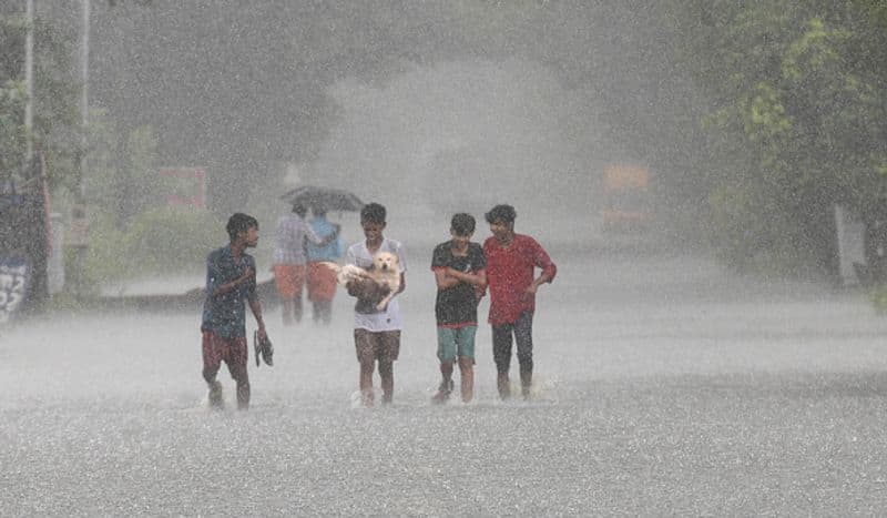 Heavy rain for 18 districts   Warning.. meteorological centre