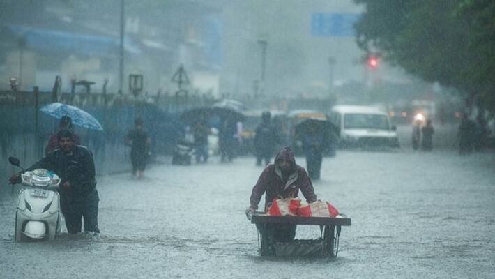 AP Rains Update: heavy rains in next three hours in guntur, prakasam districts AP Rains Update: heavy rains in next three hours in guntur, prakasam districts