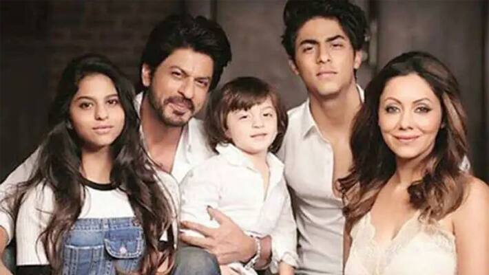 Shahrukh Khan life back on track after Aryan Khan release on jail but gave 1 big condition kpg Shahrukh Khan life back on track after Aryan Khan release on jail but gave 1 big condition kpg