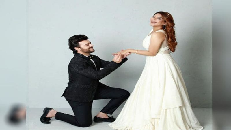 Kundali bhagya fame sanjay gagnani pre wedding shoot with poonam preet see photos NTP