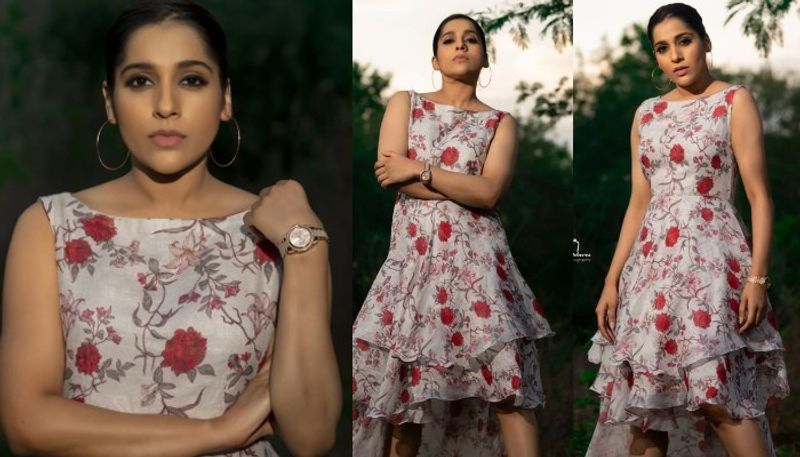 anchor rashmi never before hot pose its look like rebel style pics mind block