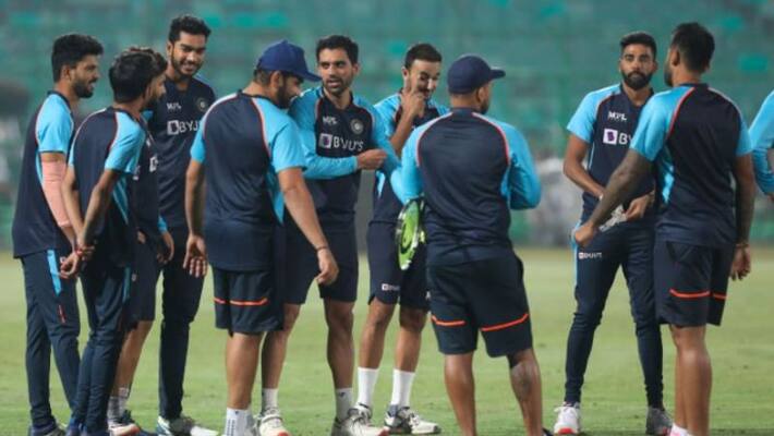 aakash chopra picks his ideal playing eleven of team india for the first t20 match against new zealand aakash chopra picks his ideal playing eleven of team india for the first t20 match against new zealand