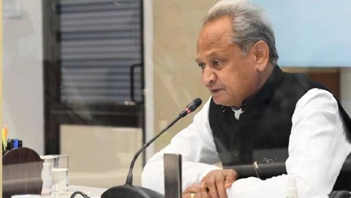 rajasthan ashok gehlot petrol 4 and diesel 5 become cheaper vat rate reduced rajasthan ashok gehlot petrol 4 and diesel 5 become cheaper vat rate reduced