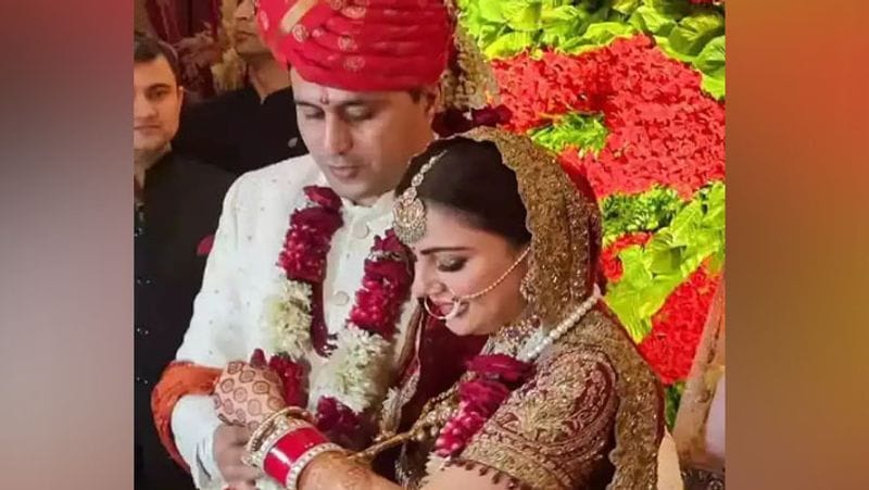 kundali bhagya actress shraddha arya tie knot, tv actress wedding photos KPJ