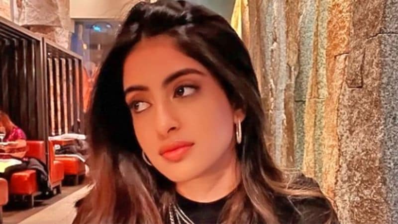 Amitabh Bachchan granddaughter Navya Naveli dating with Siddhant Chaturvedi not Meezaan Jaffrey