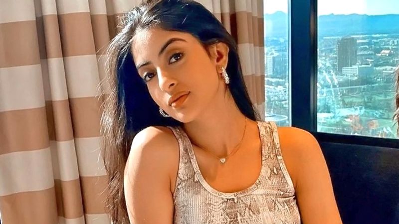 Amitabh Bachchan granddaughter Navya Naveli dating with Siddhant Chaturvedi not Meezaan Jaffrey