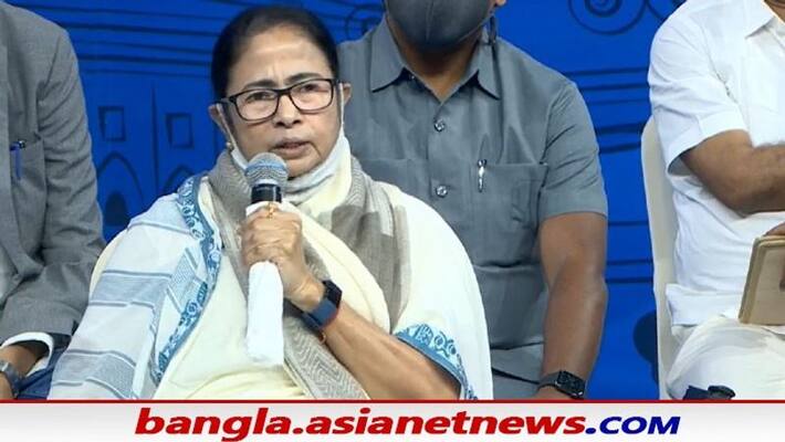 New KMC Mayor name will declared today and Mamata Banerjee will hold a meeting RTB New KMC Mayor name will declared today and Mamata Banerjee will hold a meeting RTB