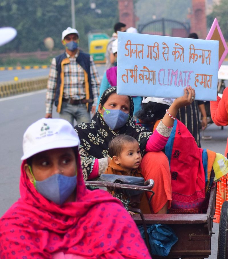 Supreme court criticize central and sate governments in delhi air pollution case