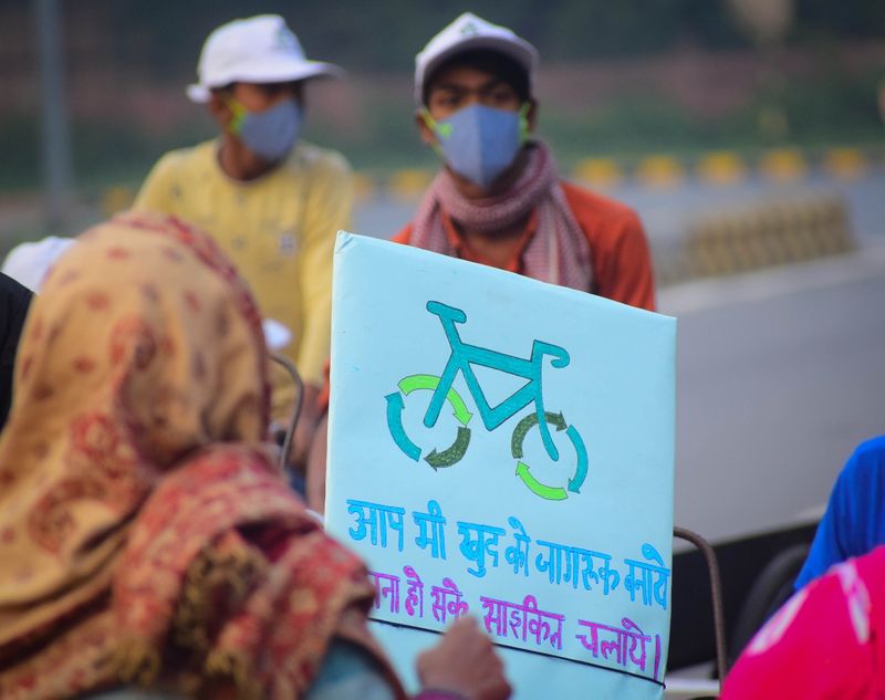 Supreme court criticize central and sate governments in delhi air pollution case