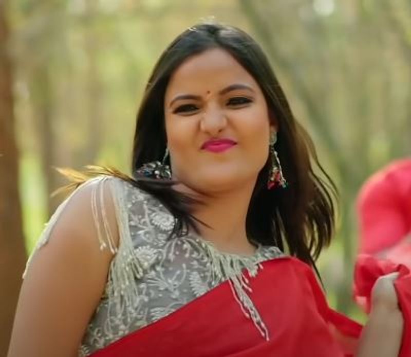 Actor Nandakishore sensational comments on Bigg Boss telugu 5 Siri