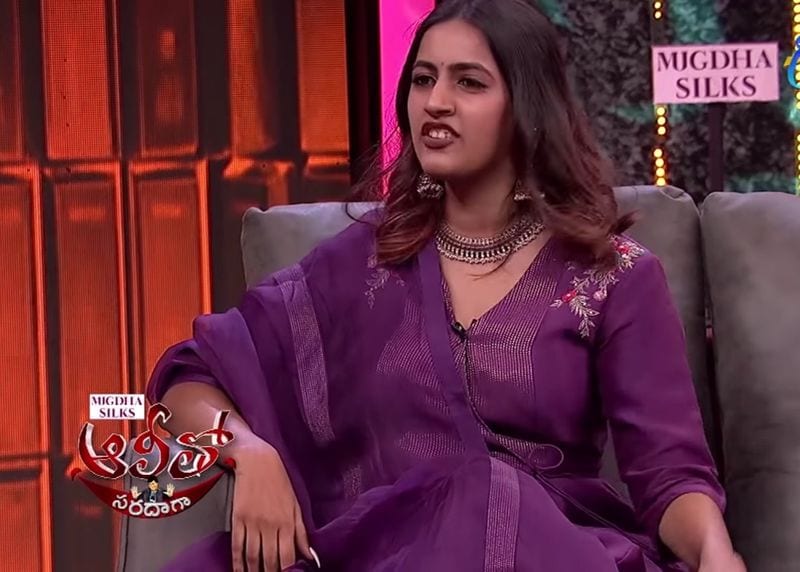 mega daughter niharika participates in a talk show made interesting comments