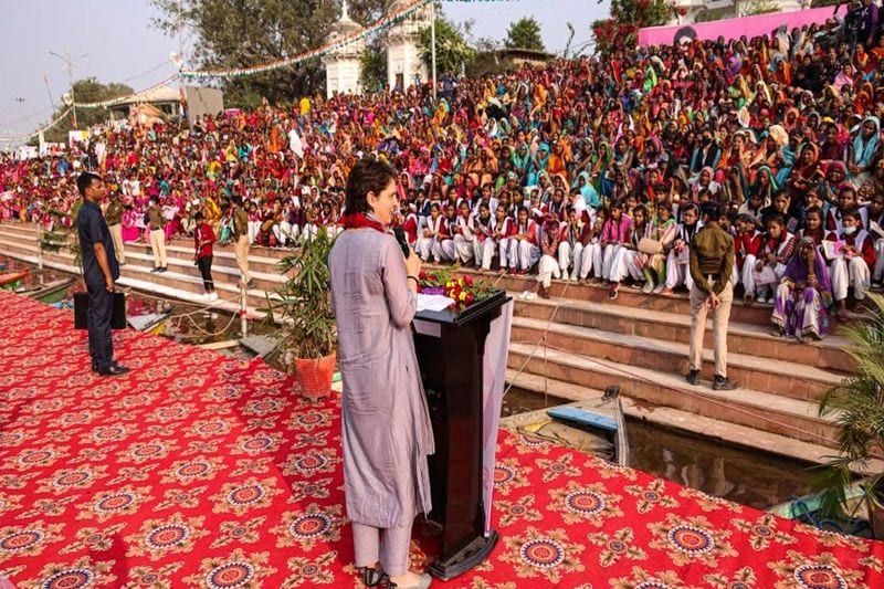 UP Election 2022,congress priyanka gandhi mandakini river chitrakoot dialogue with women stb
