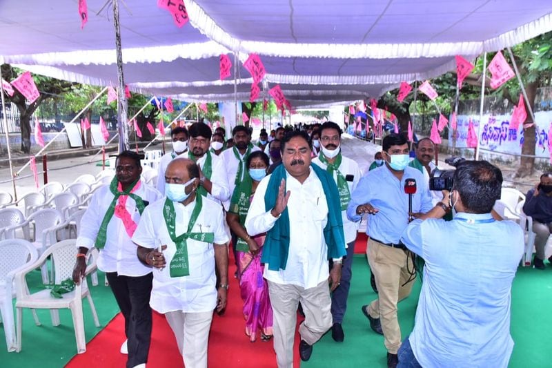 TRS Maha Dharna at Indirapark