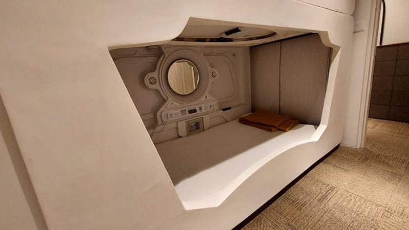 country first Pod Hotel was started by the Indian Railways at the Mumbai station kpn