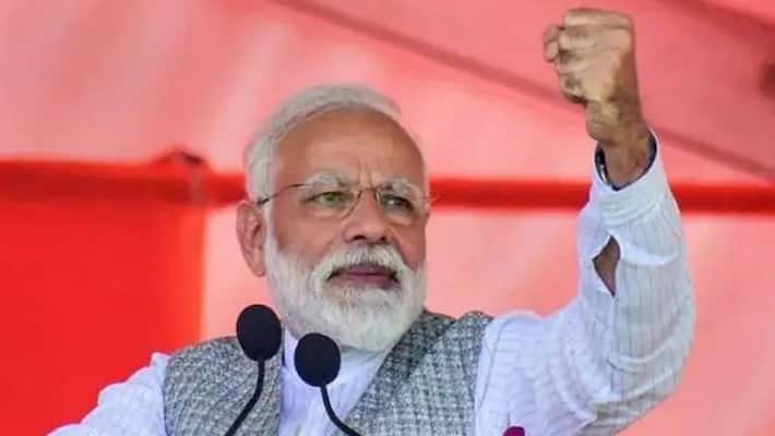 PM Modi in Jhansi Uttar Pradesh Jhansi Ki Rani Lakshmibai Jayanti Prime Minister Narendra Modi to give many gits to state PM Modi in Jhansi Uttar Pradesh Jhansi Ki Rani Lakshmibai Jayanti Prime Minister Narendra Modi to give many gits to state