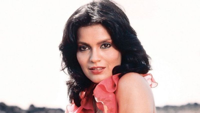Zeenat Aman Birthday, bollywood actress life unknown facts KPJ