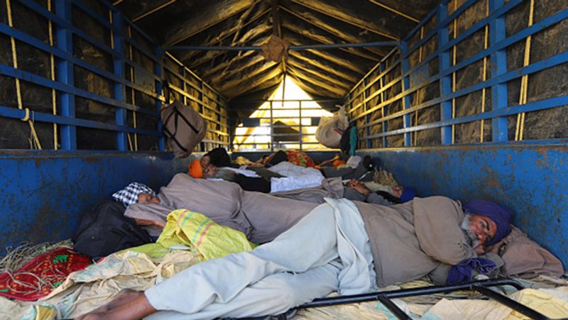 Modi government decided withdraw three new agricultural laws see in photos how was Farmers Protest kpn