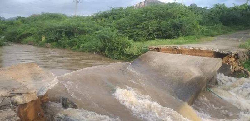 Heavy Rain floods in Andhra Pradesh and Tamil Nadu