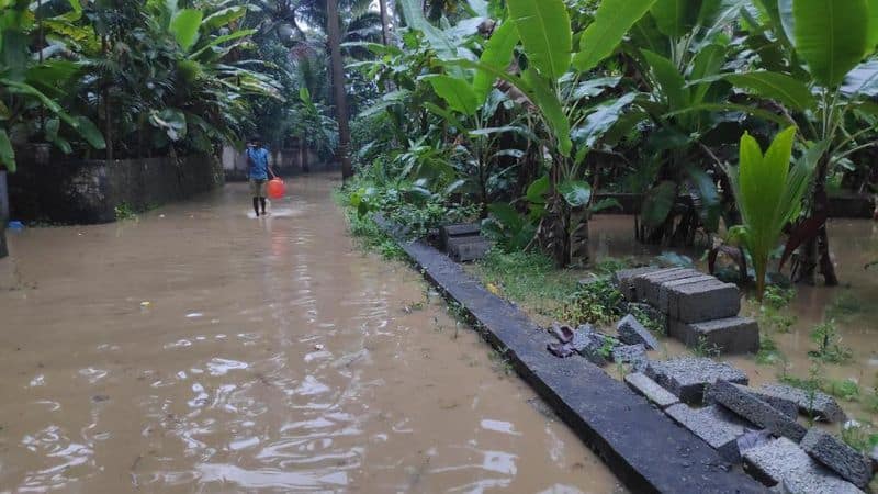 Heavy Rain floods in Andhra Pradesh and Tamil Nadu