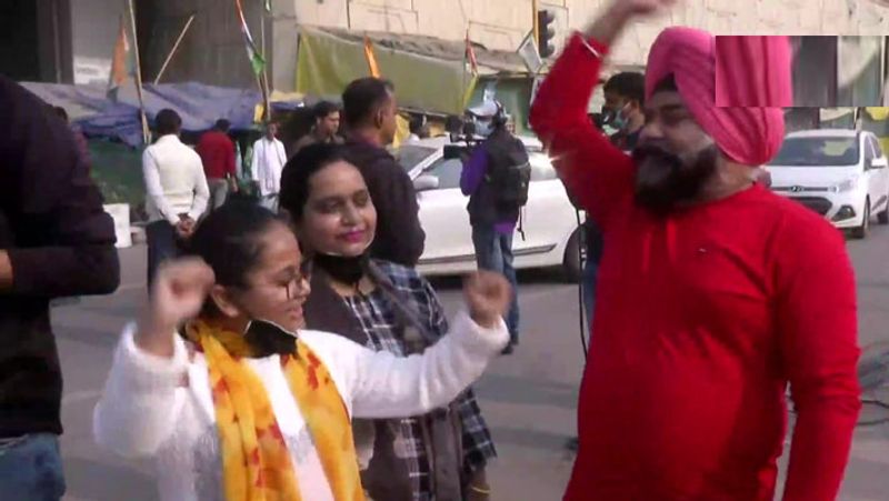 Farm Bills Repealed photos see celebration of farmers dance and joy distributed sweets and Ardas UDT