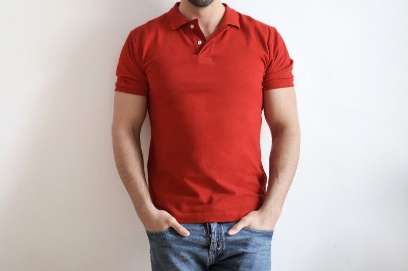 Why womens flat when they see man in red color dress full details are here