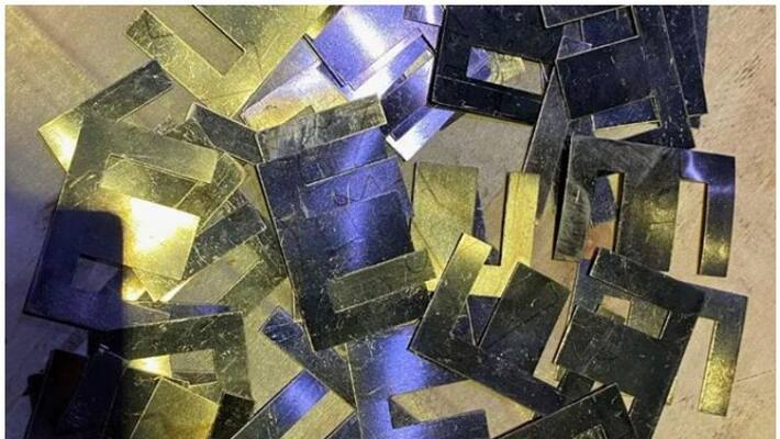 Gold worth 42 Crore Smuggled Into Delhi As Machine Parts Gold worth 42 Crore Smuggled Into Delhi As Machine Parts