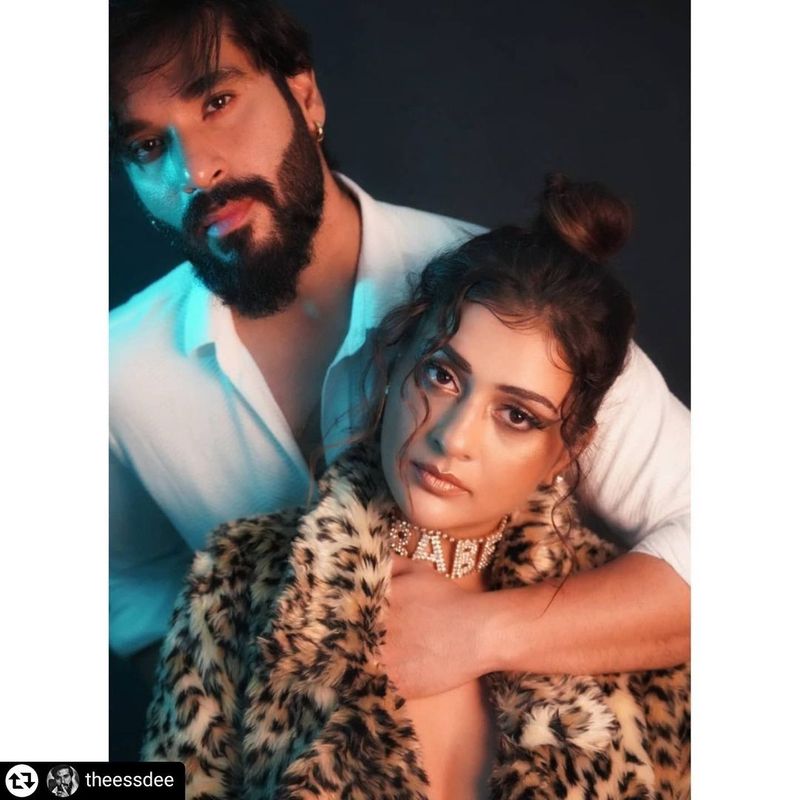 this is too much payal rajput pose with boyfriend looks bold and sensational