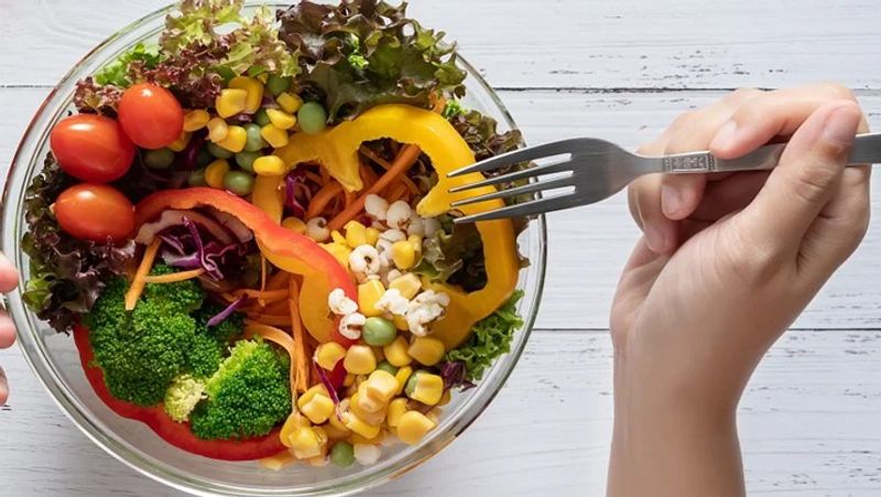 Health Tips: 5 food items you should not eat during and after drinking alcohol dva
