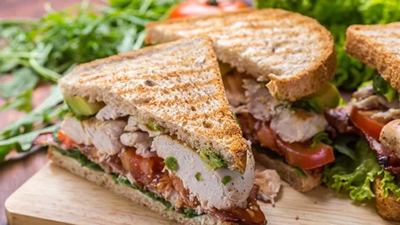 Health Tips: 5 food items you should not eat during and after drinking alcohol dva