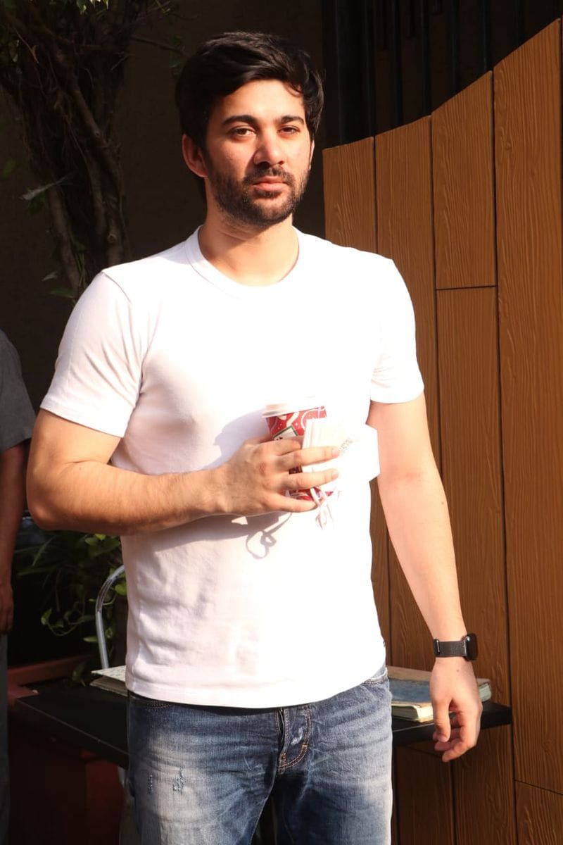 Ranbir Kapoor, Alia Bhatt to Virat Kohli, and more, this is what the stars were up to (photos) drb