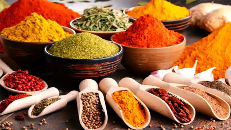 Kitchen Tips: Expiry date of spices, know how to store and extend shelf life dva