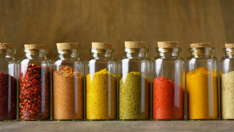 Kitchen Tips: Expiry date of spices, know how to store and extend shelf life dva