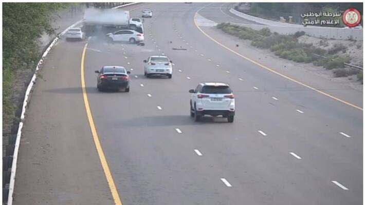 Abu dhabi police shared video clips of Shocking accidents due to reckless driving Abu dhabi police shared video clips of Shocking accidents due to reckless driving