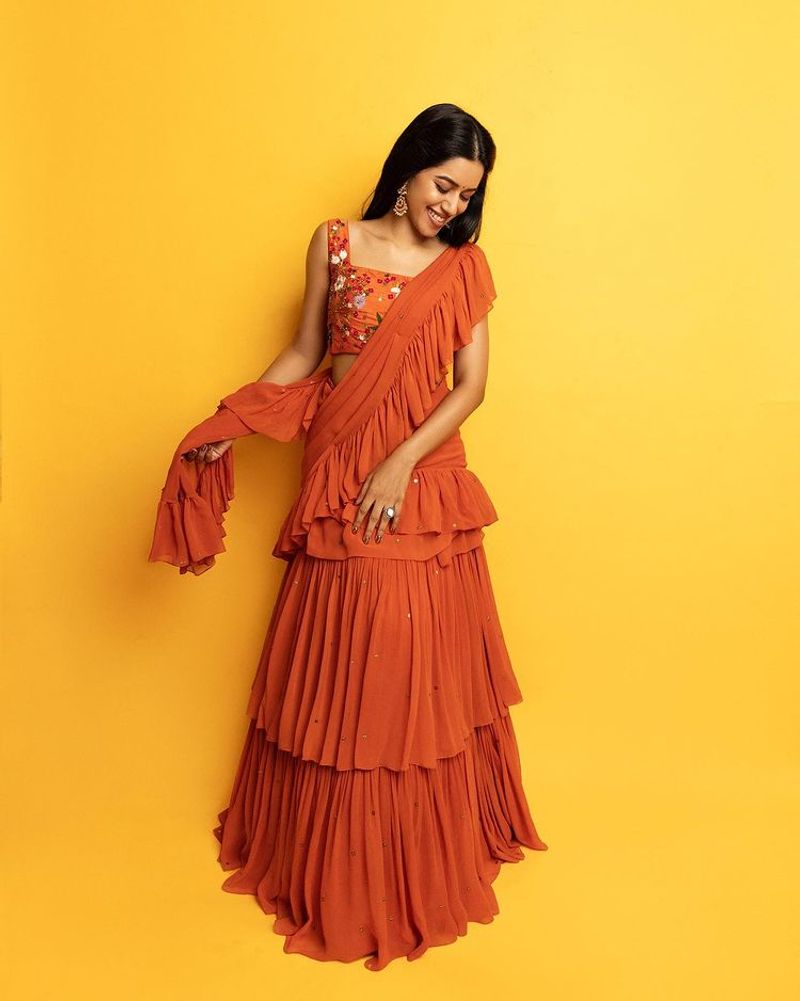 MirnaliniRavi stuning photos