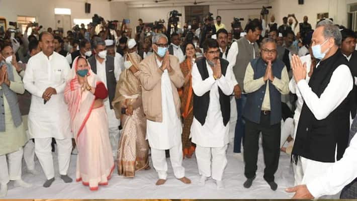 rajasthan cabinet reshuffle ashok gehlot congratulated the all ministers after targeted on Sachin Pilot rajasthan cabinet reshuffle ashok gehlot congratulated the all ministers after targeted on Sachin Pilot