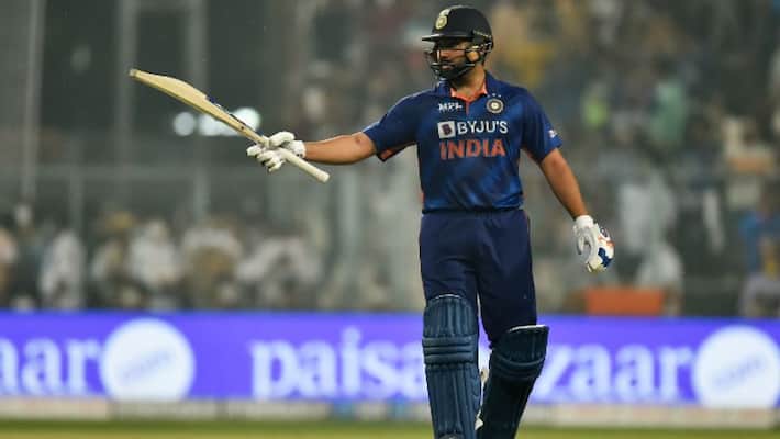 Should Rohit Sharma have replaced Virat Kohli as ODI captain earlier? Here's what the cricketing world thinks-ayh Should Rohit Sharma have replaced Virat Kohli as ODI captain earlier? Here's what the cricketing world thinks-ayh