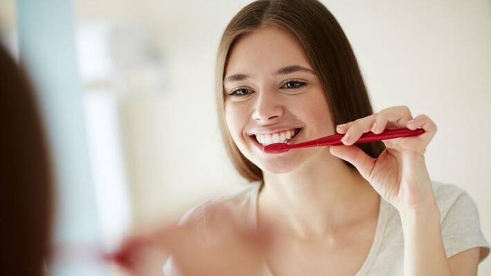 How brushing teeth every day can protect you from heart disease How brushing teeth every day can protect you from heart disease