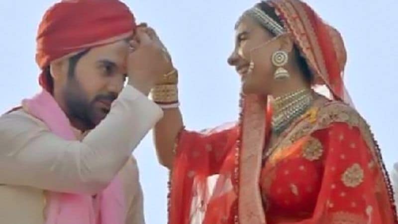 Bollywood divas in Sabyasachi Mukherjee designed wedding dress ALB