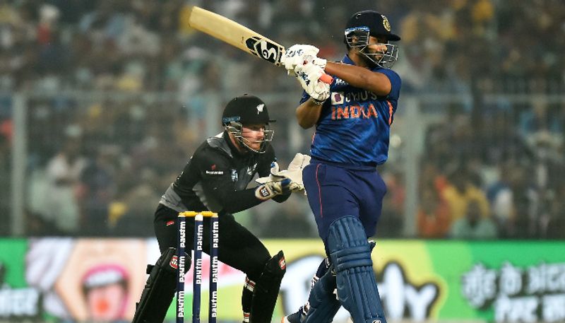 India vs New Zealand: Rishabh Pant batting is huge disappoint in T20 Series, Says Aakash Chopra, Daniel Vettori
